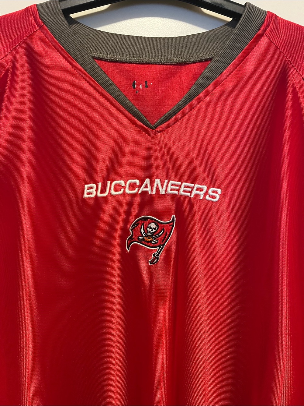 Vintage Tampa Bay Buccaneers Red Fan Jersey Top